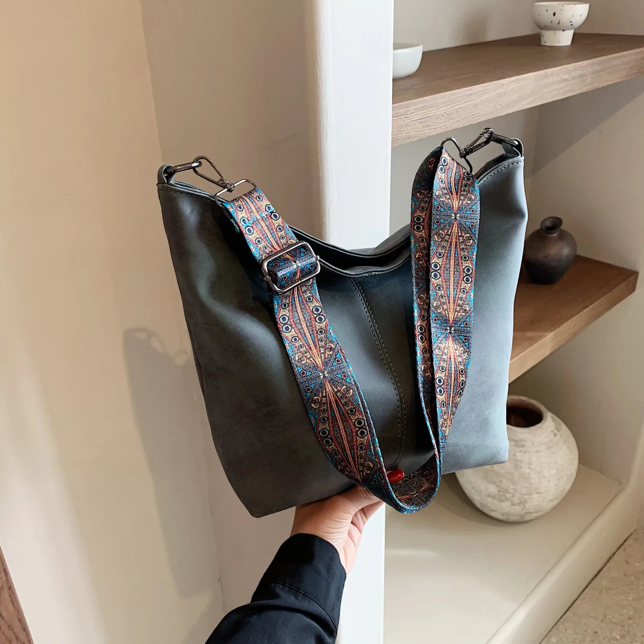 2ac16131da5a4a4ea821b5659596f949-Max-Origin